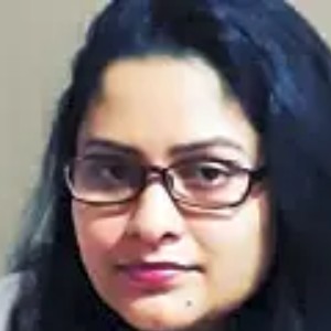 Dr. Saloni Thakur